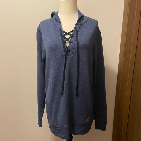 Reebox Hoodie - Picture 6 of 7